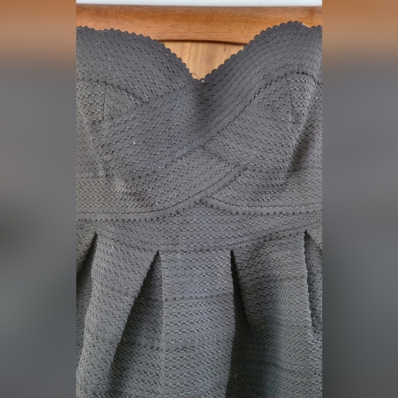 Womens dress size small - Picture 2 of 5